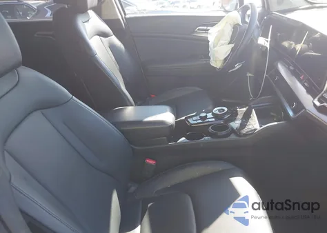 2023 Kia Sportage Hybrid Ex from USA, damaged, VIN KNDPVCAG2P7068380